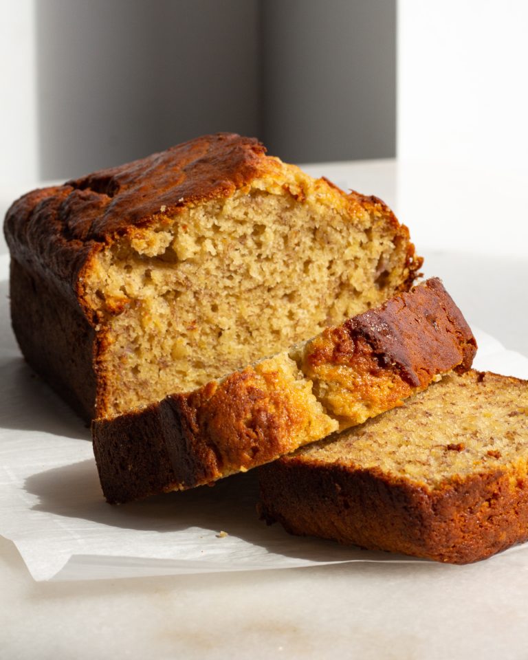 Easy Banana Bread and Cake Recipes for Budget-Friendly Snacks