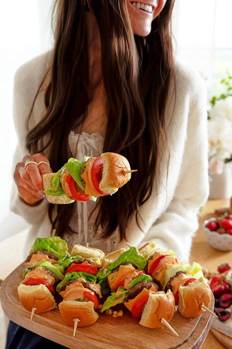 How to create an accessible weekly menu with simple ingredients