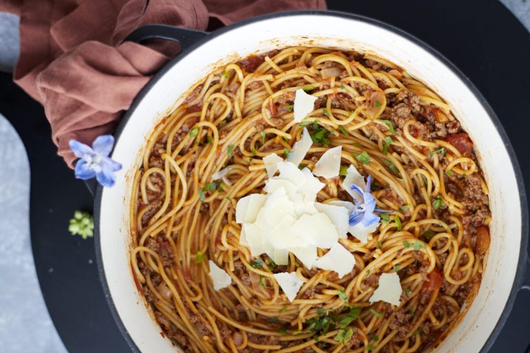 One-Pot Wonders: Simple Dishes that Save Time and Cleanup